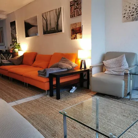 Nyaraló Haus Am Rhein *